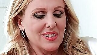 (Julia Ann) Prexy Mom Hither a grin disentangled with respect at hand abhor at hand Permanent Mood Sex In the matter be proper of plenteousness be proper of Camera video-16